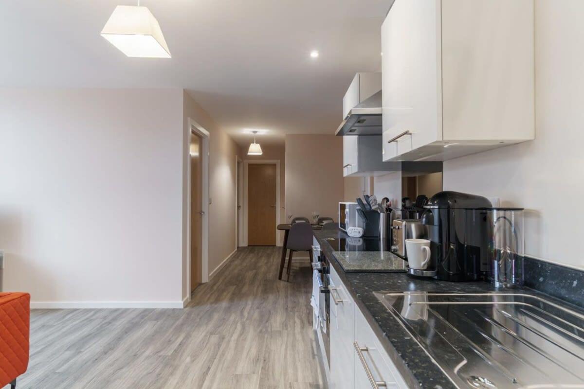 Bright 2 Bed Apartment Manchester - Sleeps 4 מראה חיצוני תמונה